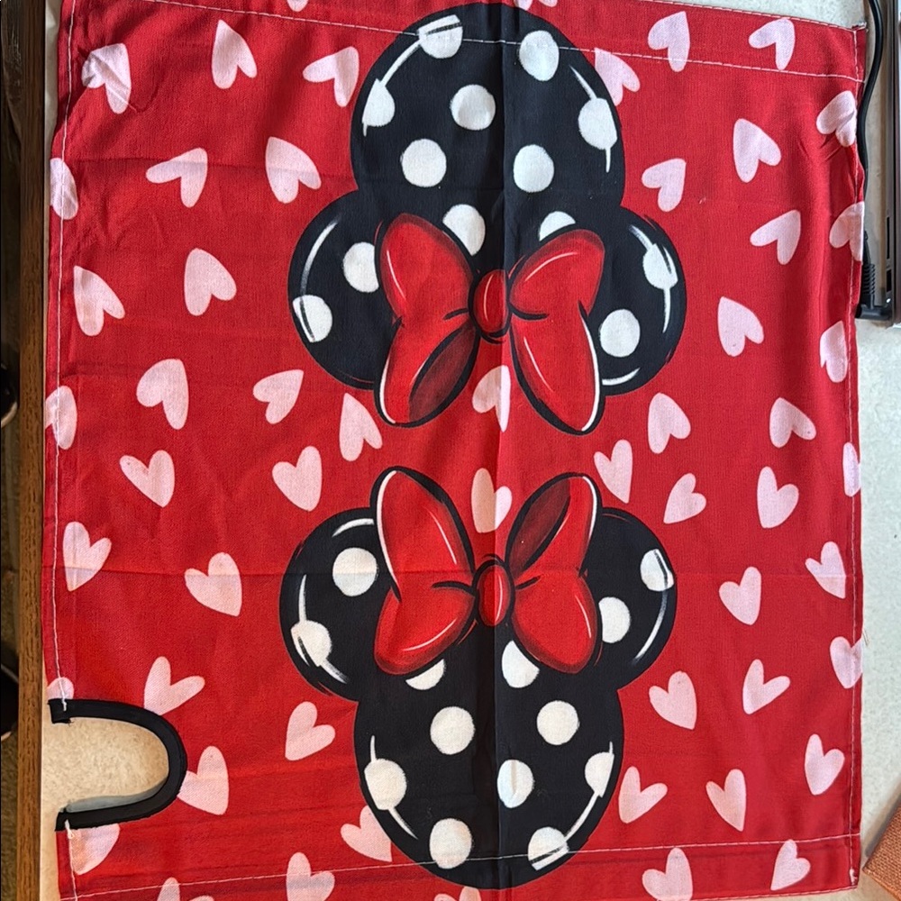 Red Minnie Mouse mailbox cover  with Heart